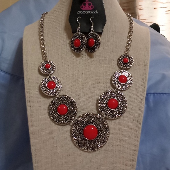 paparazzi Jewelry - Garden Glade Red Necklace with free earrings